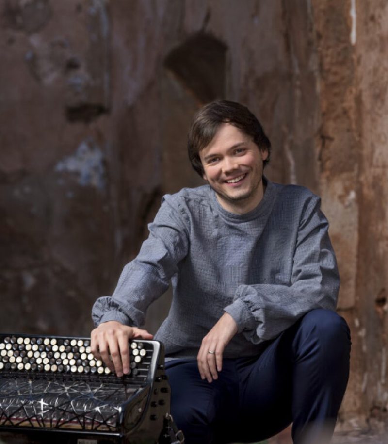 Ander-Telleria-760x760-1