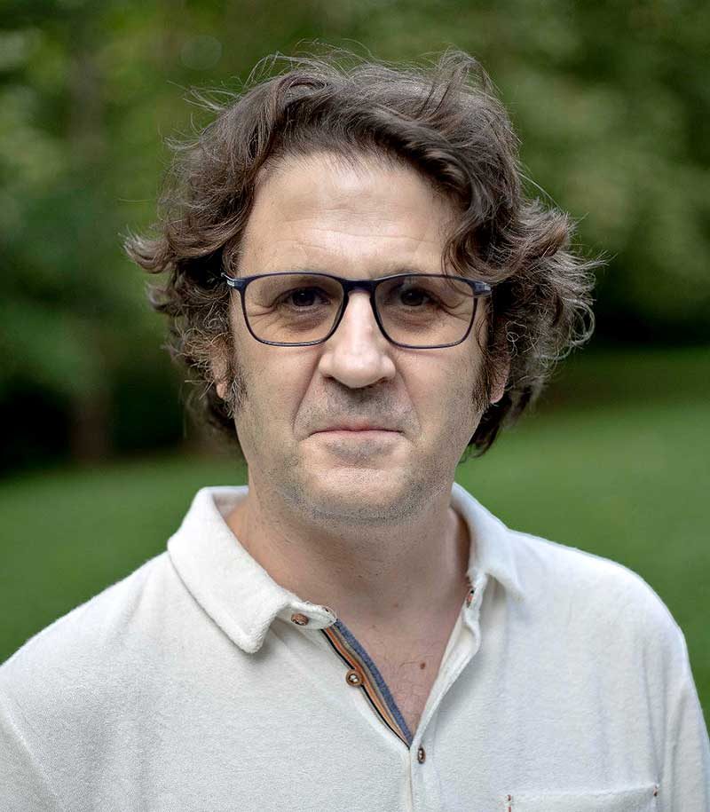 Roberto-Valencia-(Foto-de-Fermín-Lizarraga)